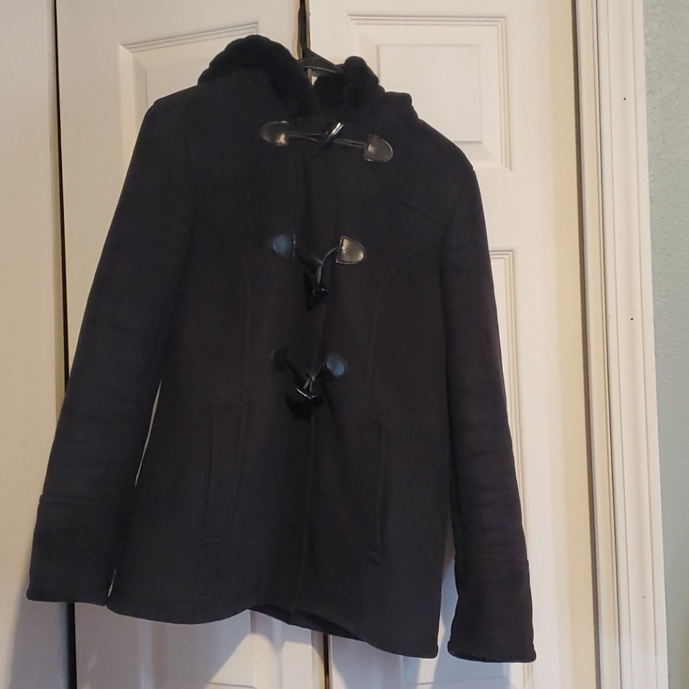 Coat - Picture 2 of 3